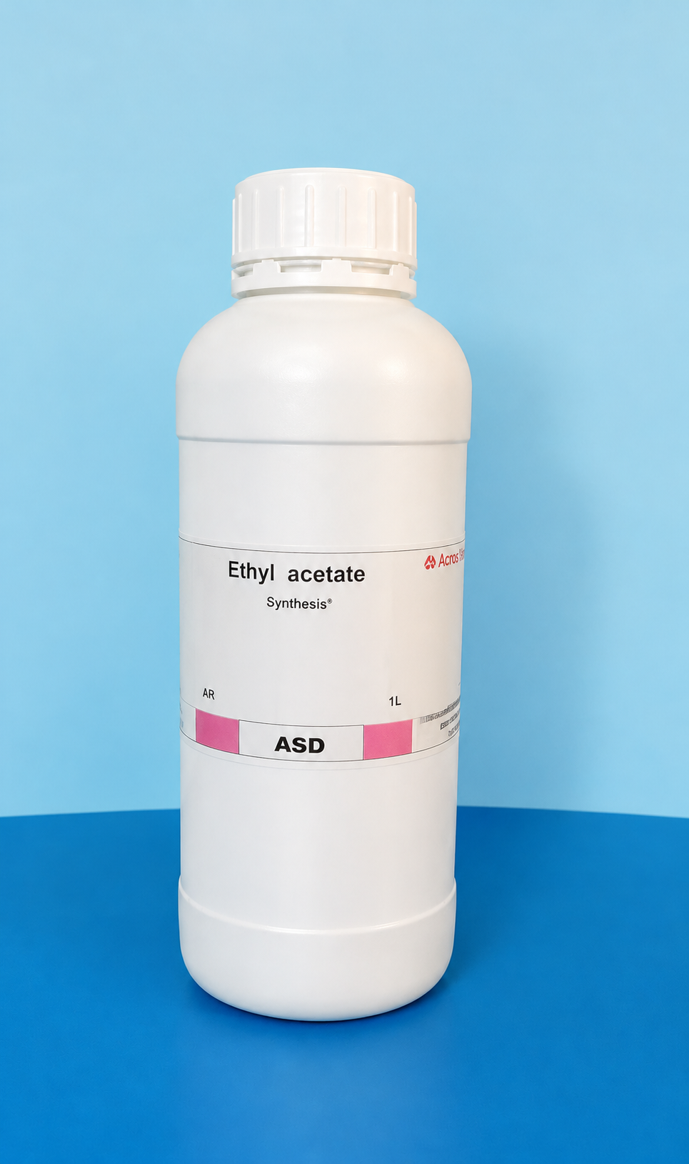 اتیل استات آزمایشگاهی یک لیتری آروین شیمی